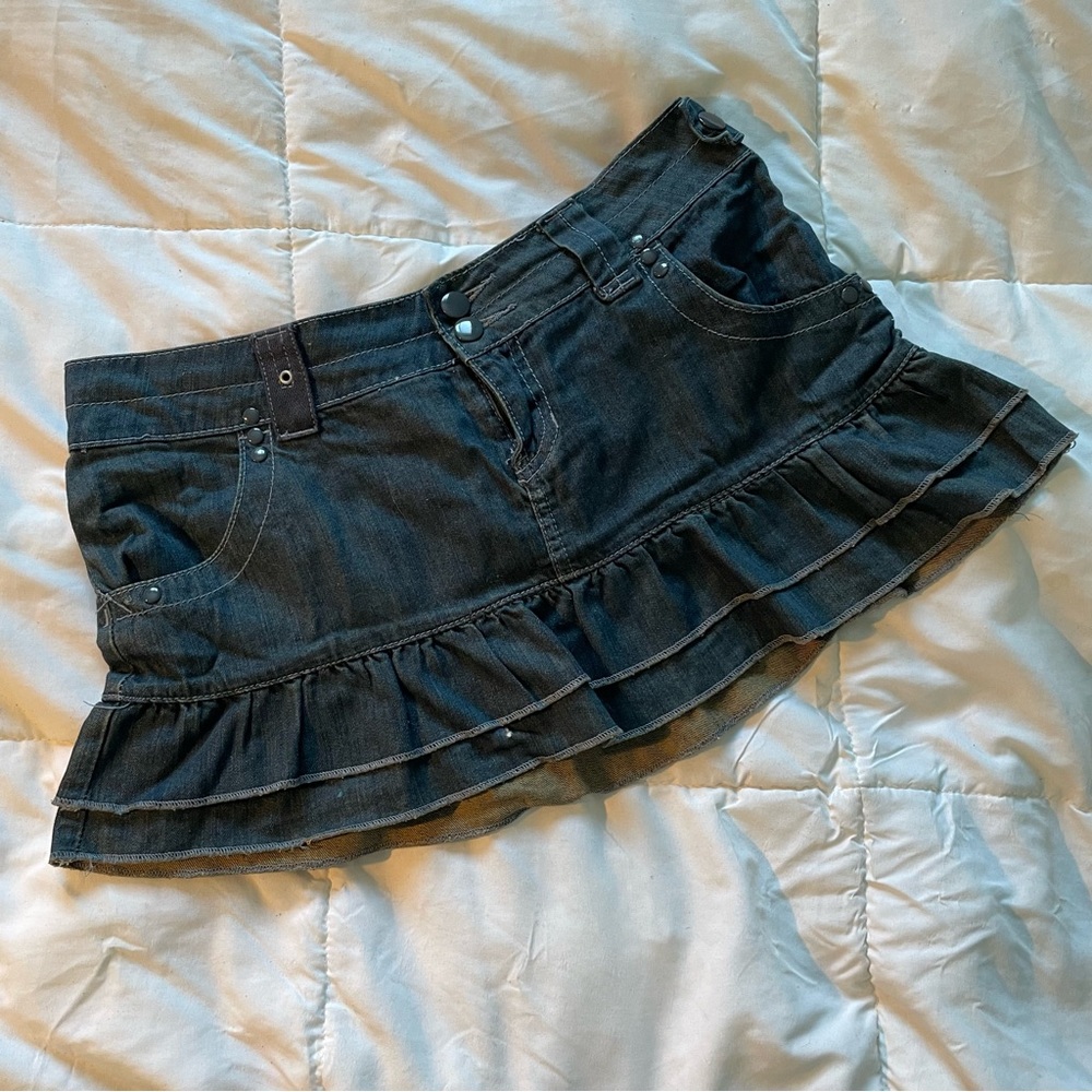 Y2K low waisted skirt ✨